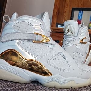 Jordan 8 "Champagne"